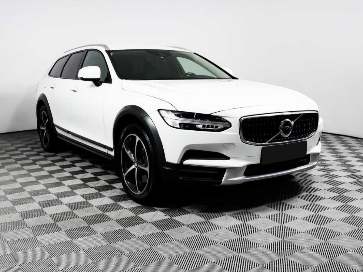Купить Volvo V90 Cross Country с пробегом. Фото: #2
