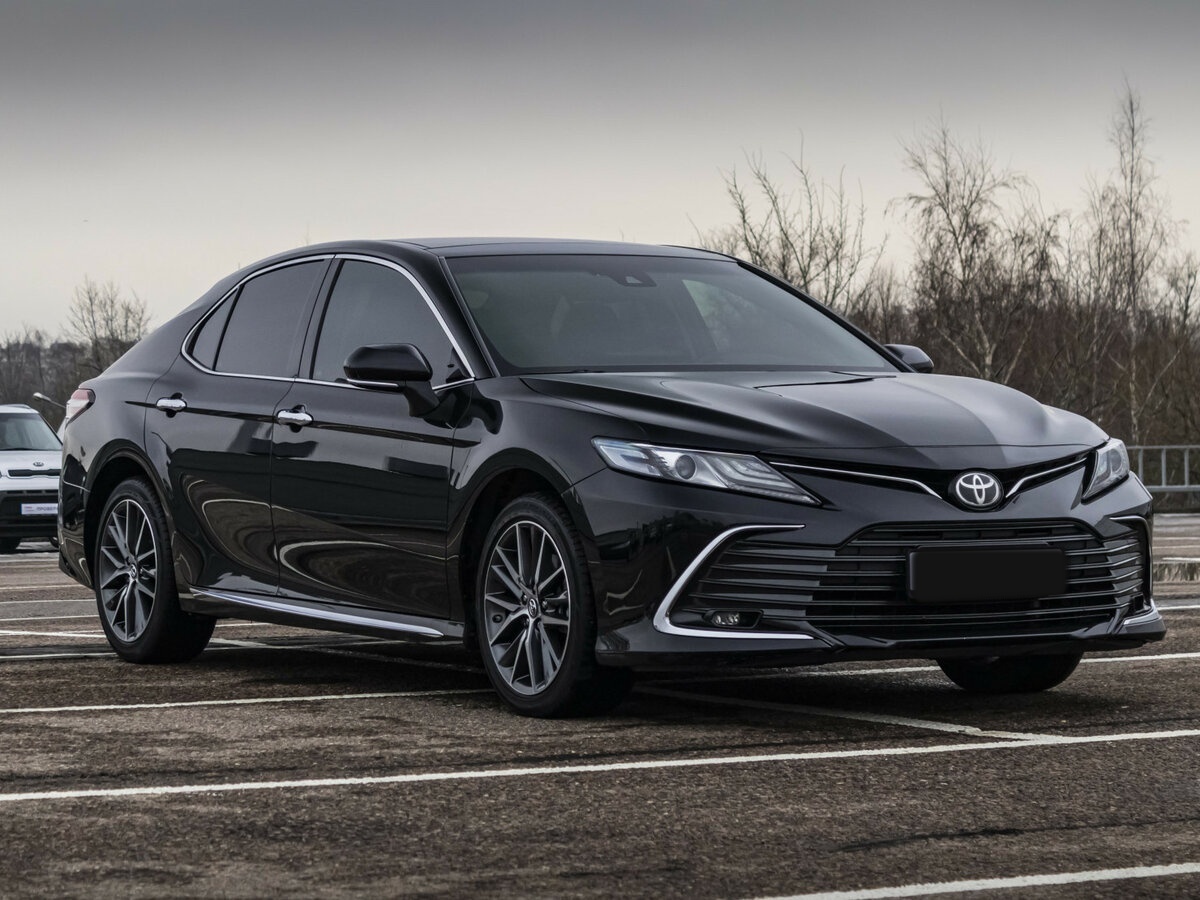 Купить Toyota Camry с пробегом. Фото: #2