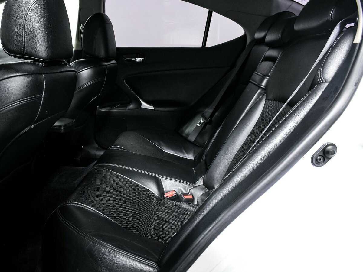 Купить Lexus IS с пробегом. Фото: #12