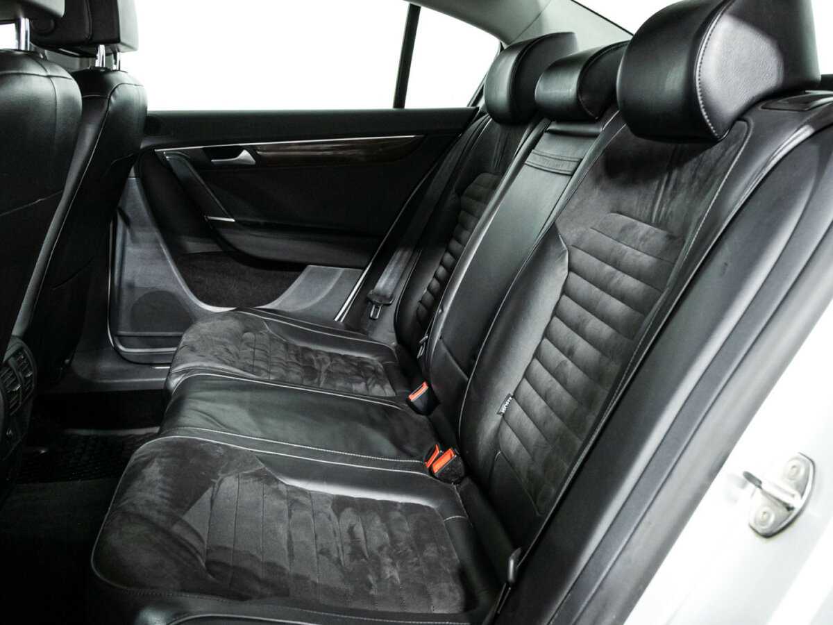 Купить Volkswagen Passat с пробегом. Фото: #9