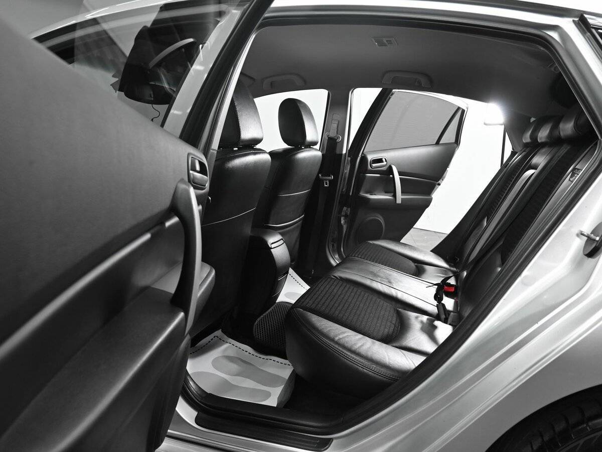 Купить Mazda 6 с пробегом. Фото: #10