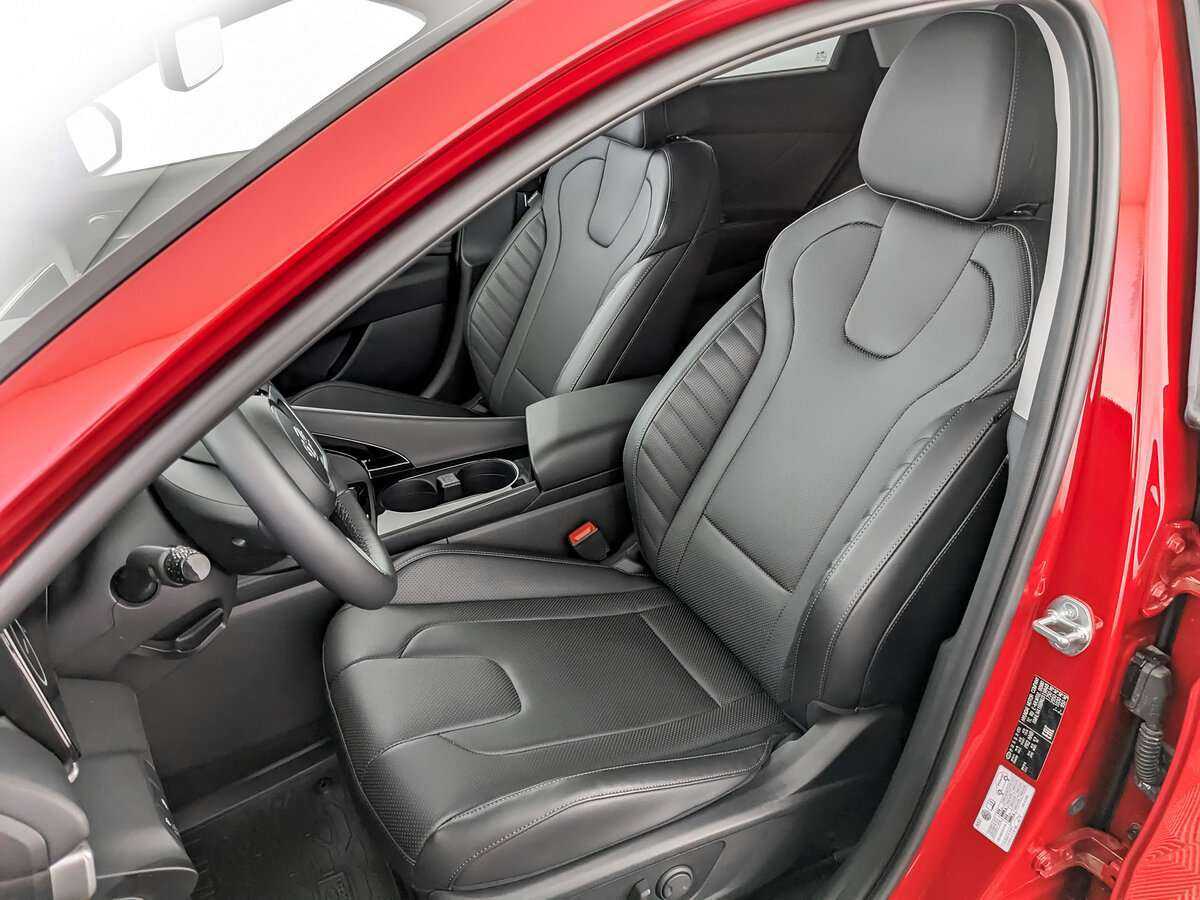 Купить Hyundai Elantra с пробегом. Фото: #19