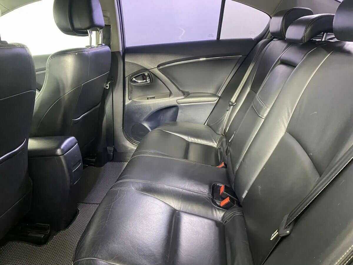 Купить Toyota Avensis с пробегом. Фото: #6