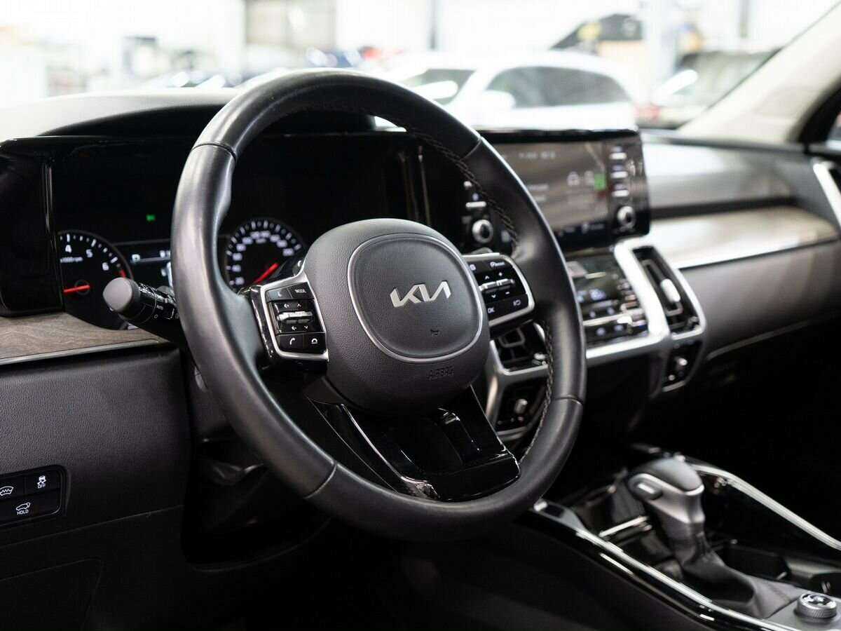 Купить Kia Sorento с пробегом. Фото: #4