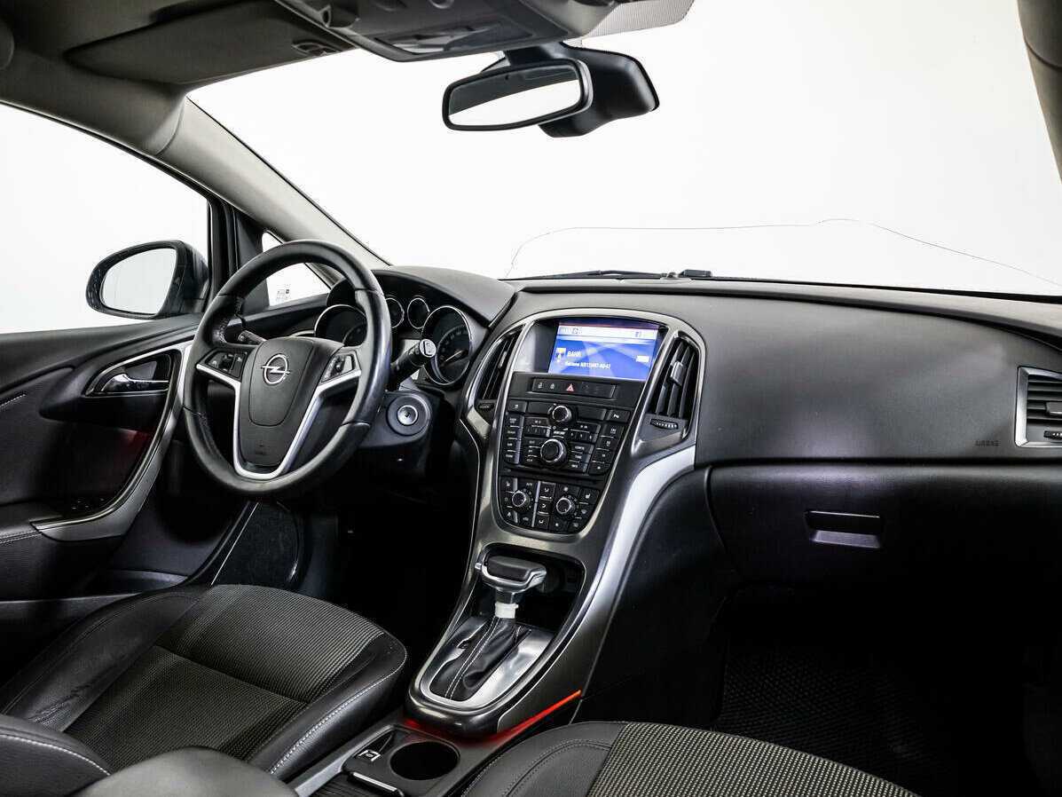 Купить Opel Astra с пробегом. Фото: #8