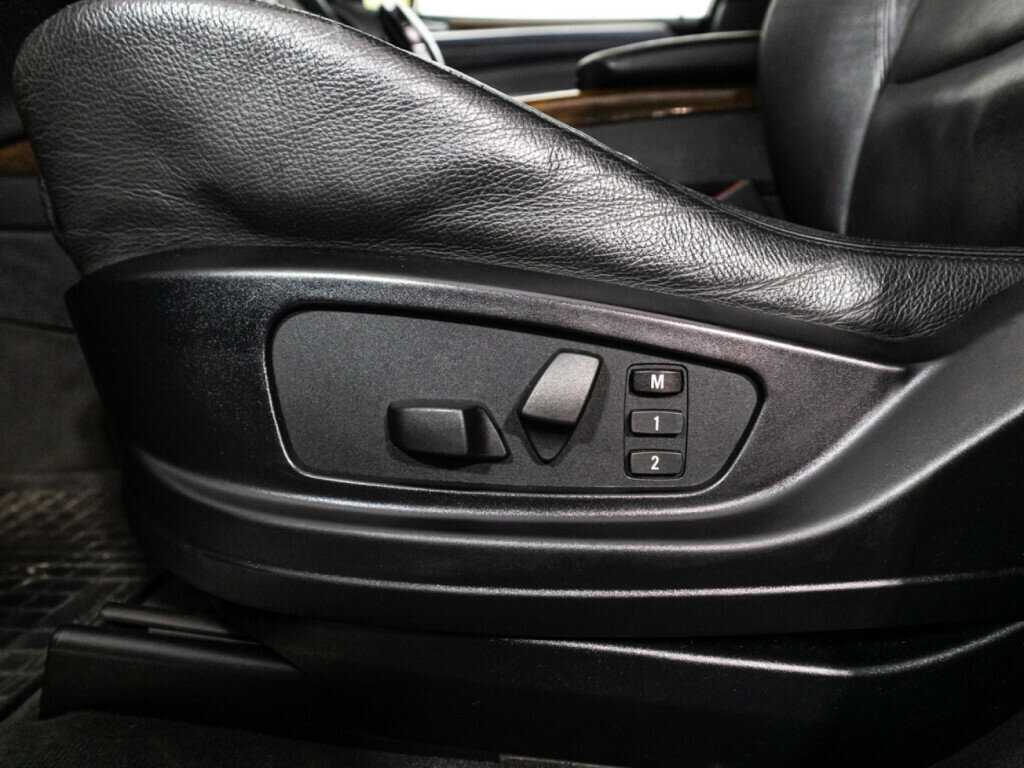 Купить BMW X5 с пробегом. Фото: #13