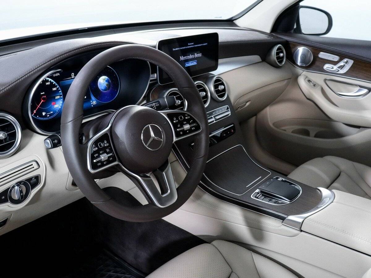 Купить Mercedes-Benz GLC Coupe с пробегом. Фото: #11