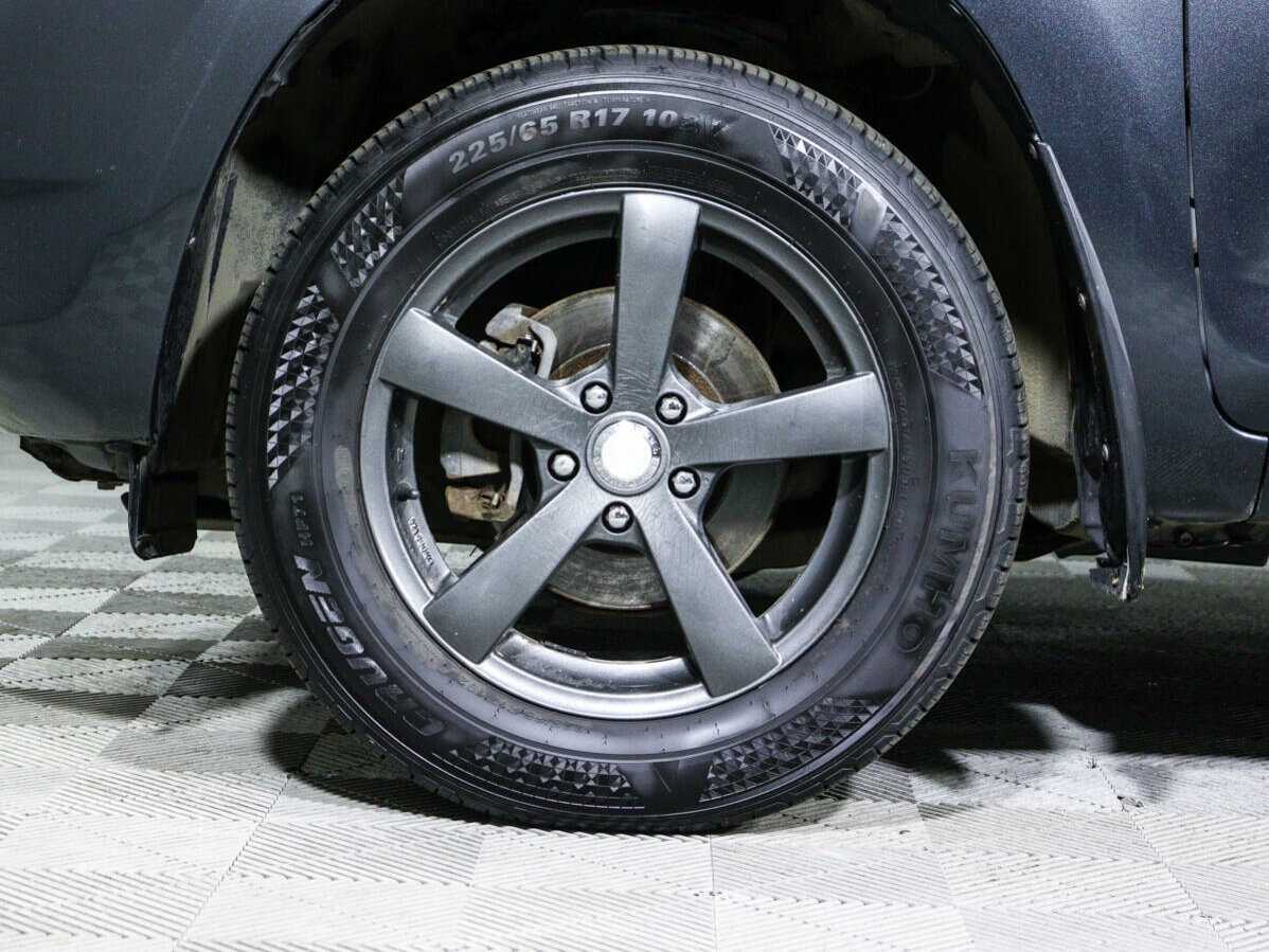 Купить Toyota RAV4 с пробегом. Фото: #12
