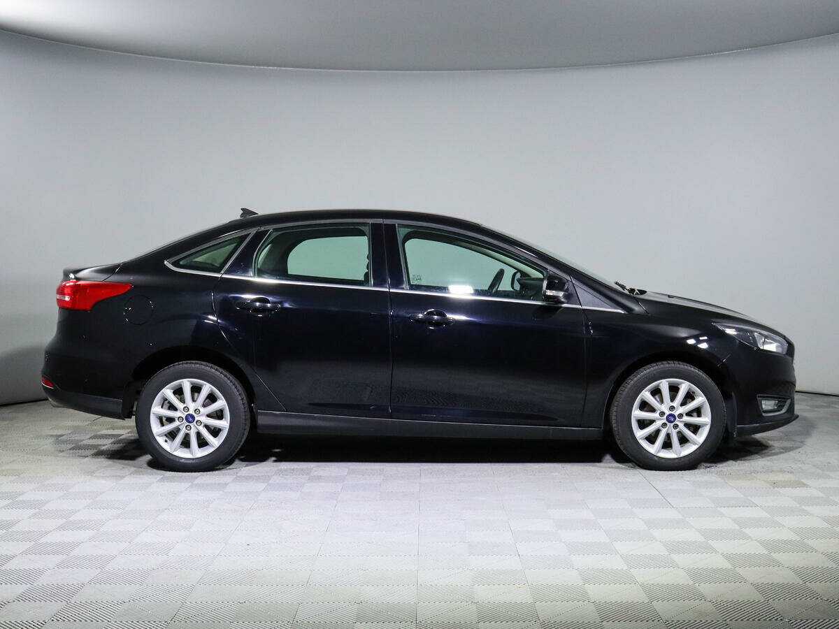 Купить Ford Focus с пробегом. Фото: #3