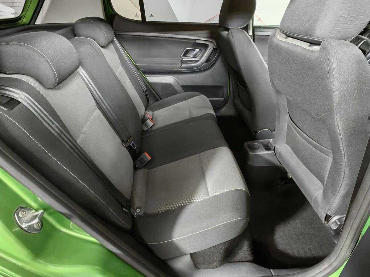 Купить Skoda Fabia с пробегом. Фото: #11