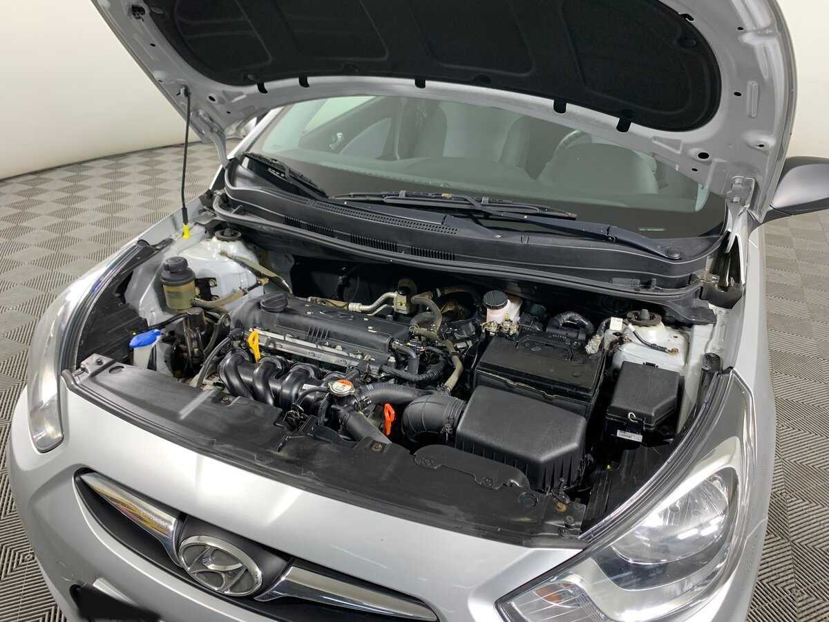 Купить Hyundai Solaris с пробегом. Фото: #9