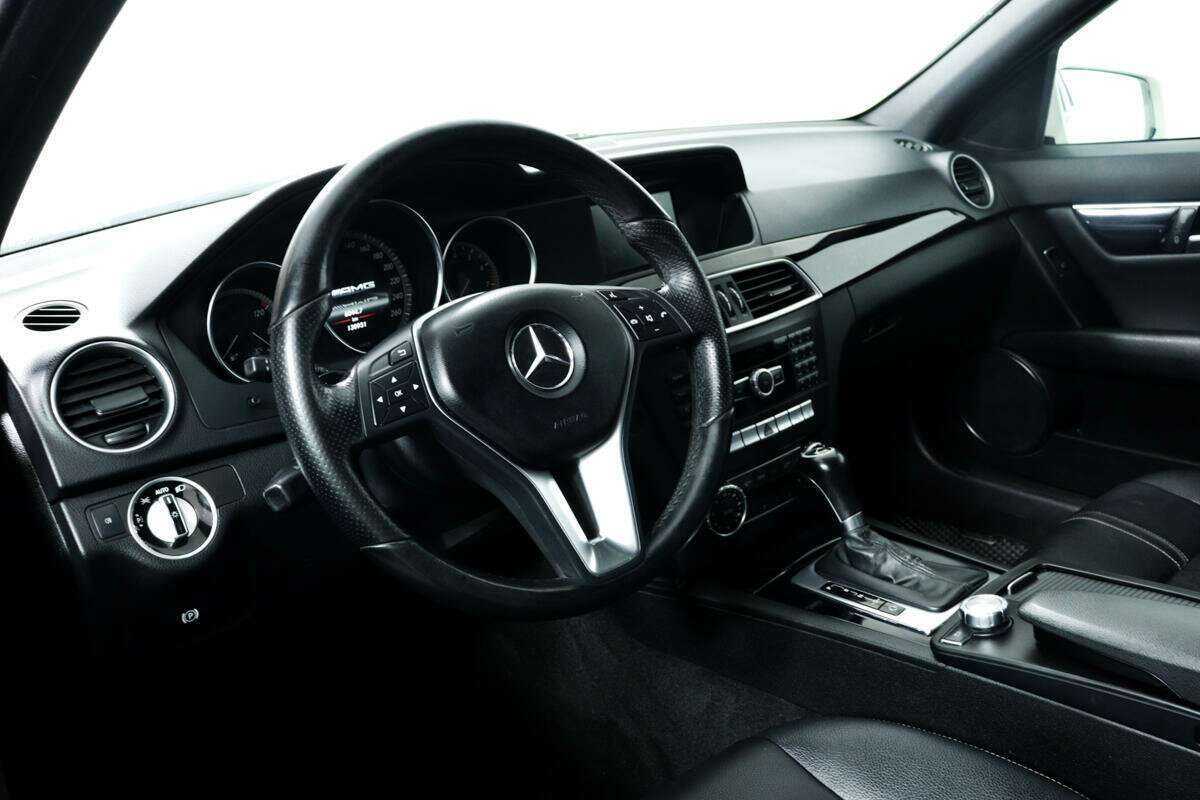 Купить Mercedes-Benz C-Класс с пробегом. Фото: #12