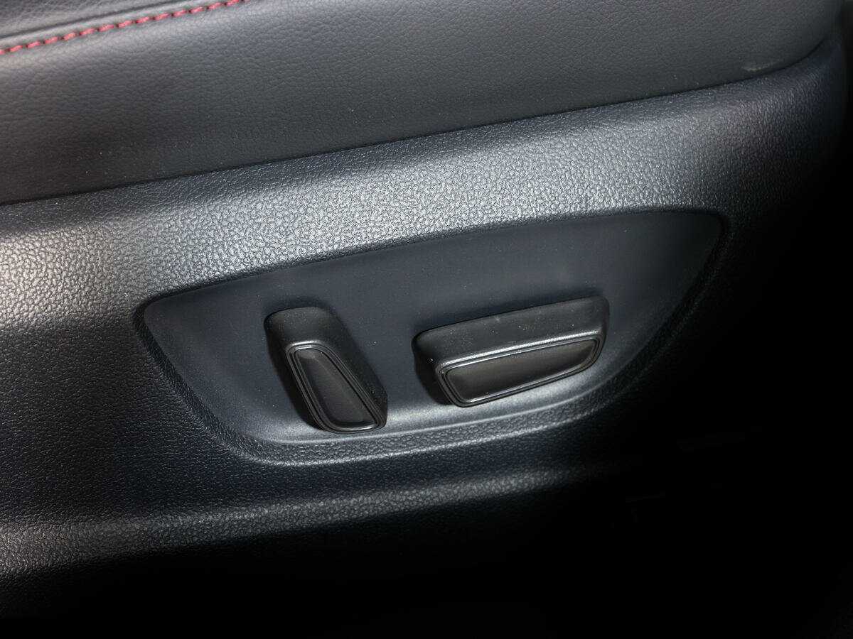 Купить Toyota Camry с пробегом. Фото: #10
