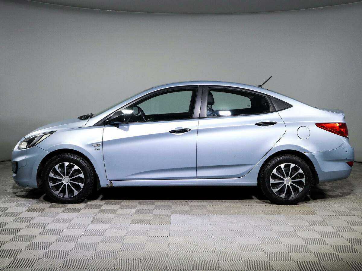 Купить Hyundai Solaris с пробегом. Фото: #7