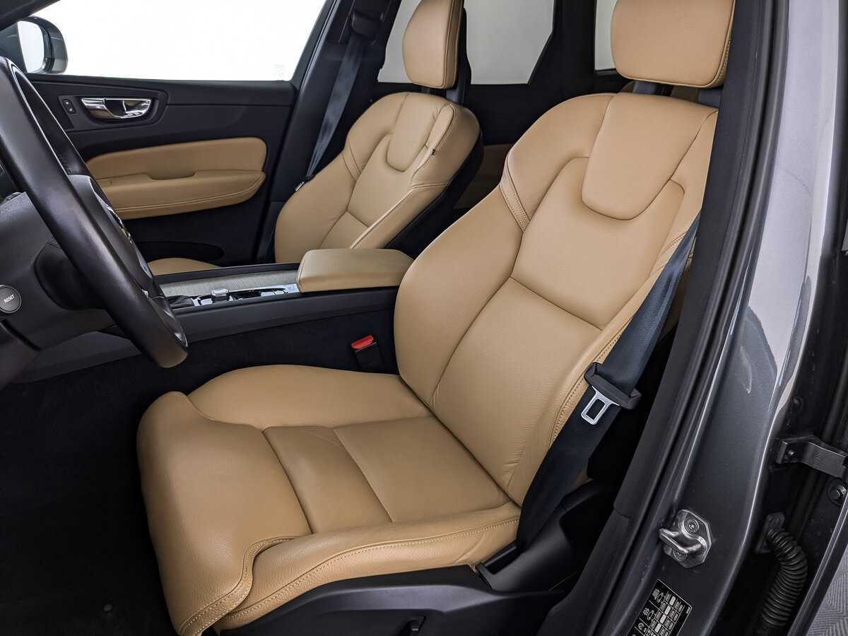 Купить Volvo XC60 с пробегом. Фото: #16