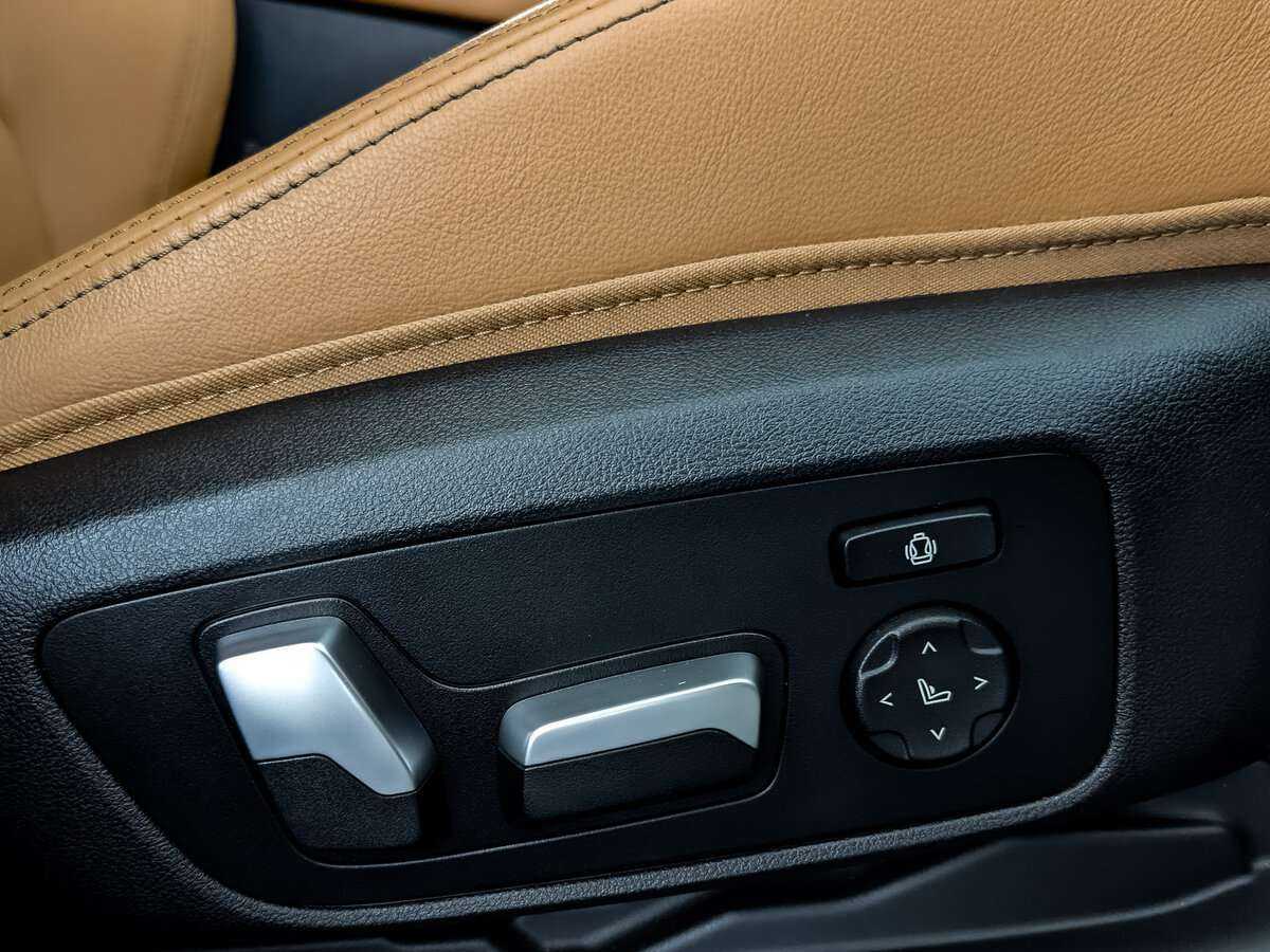 Купить BMW X4 с пробегом. Фото: #20