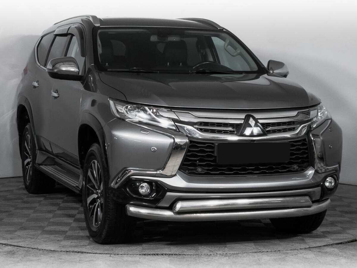 Купить Mitsubishi Pajero Sport с пробегом. Фото: #2