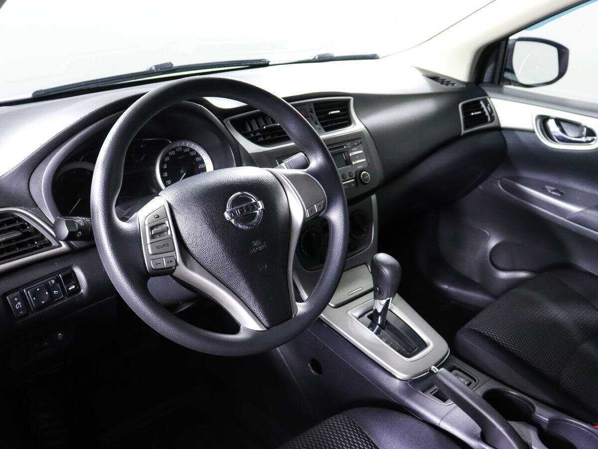 Купить Nissan Sentra с пробегом. Фото: #12