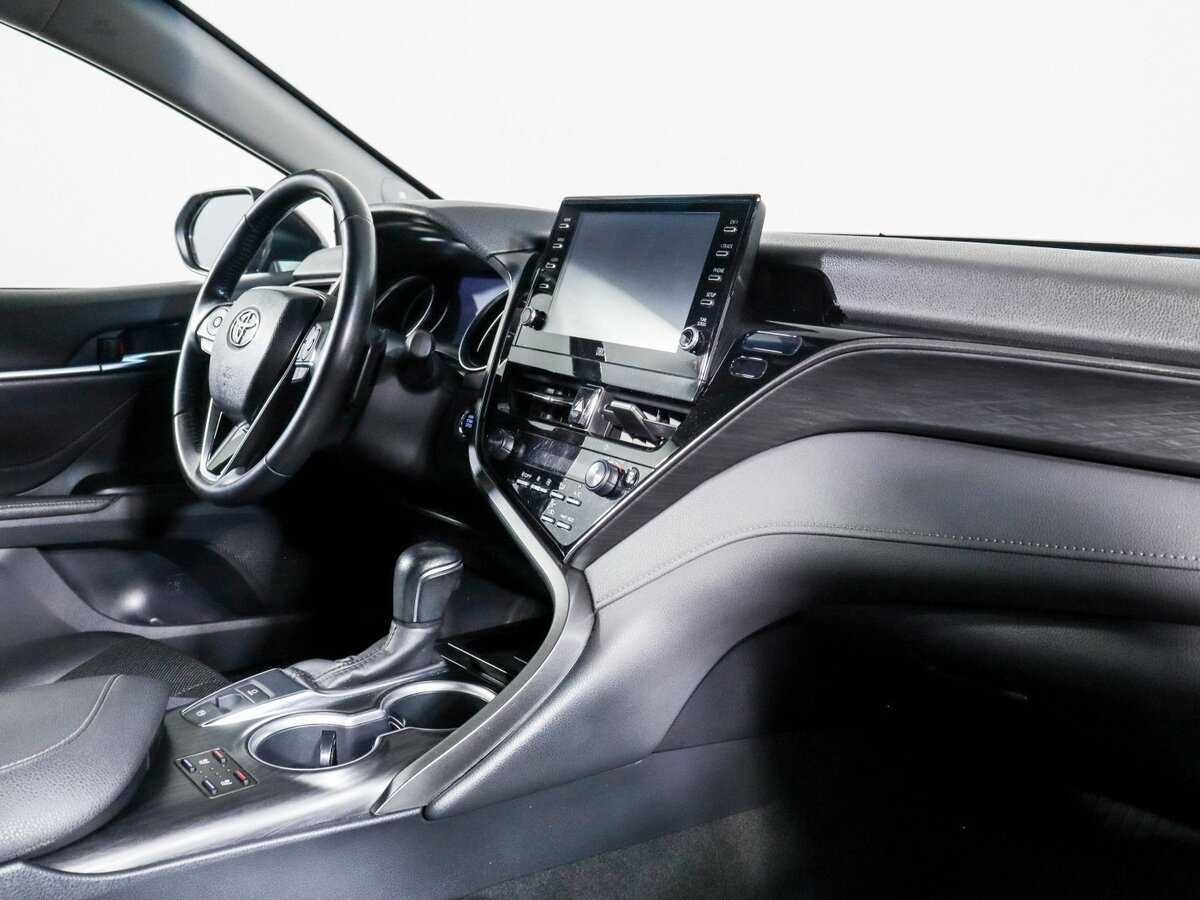 Купить Toyota Camry с пробегом. Фото: #5