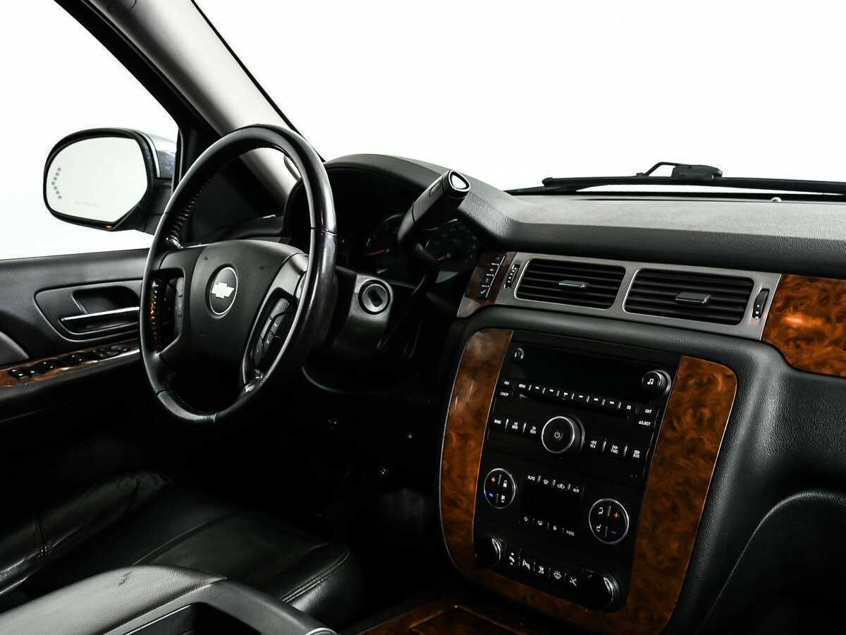 Купить Chevrolet Tahoe с пробегом. Фото: #8