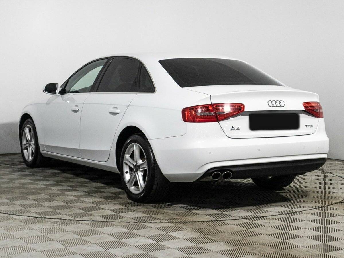 Купить Audi A4 с пробегом. Фото: #6