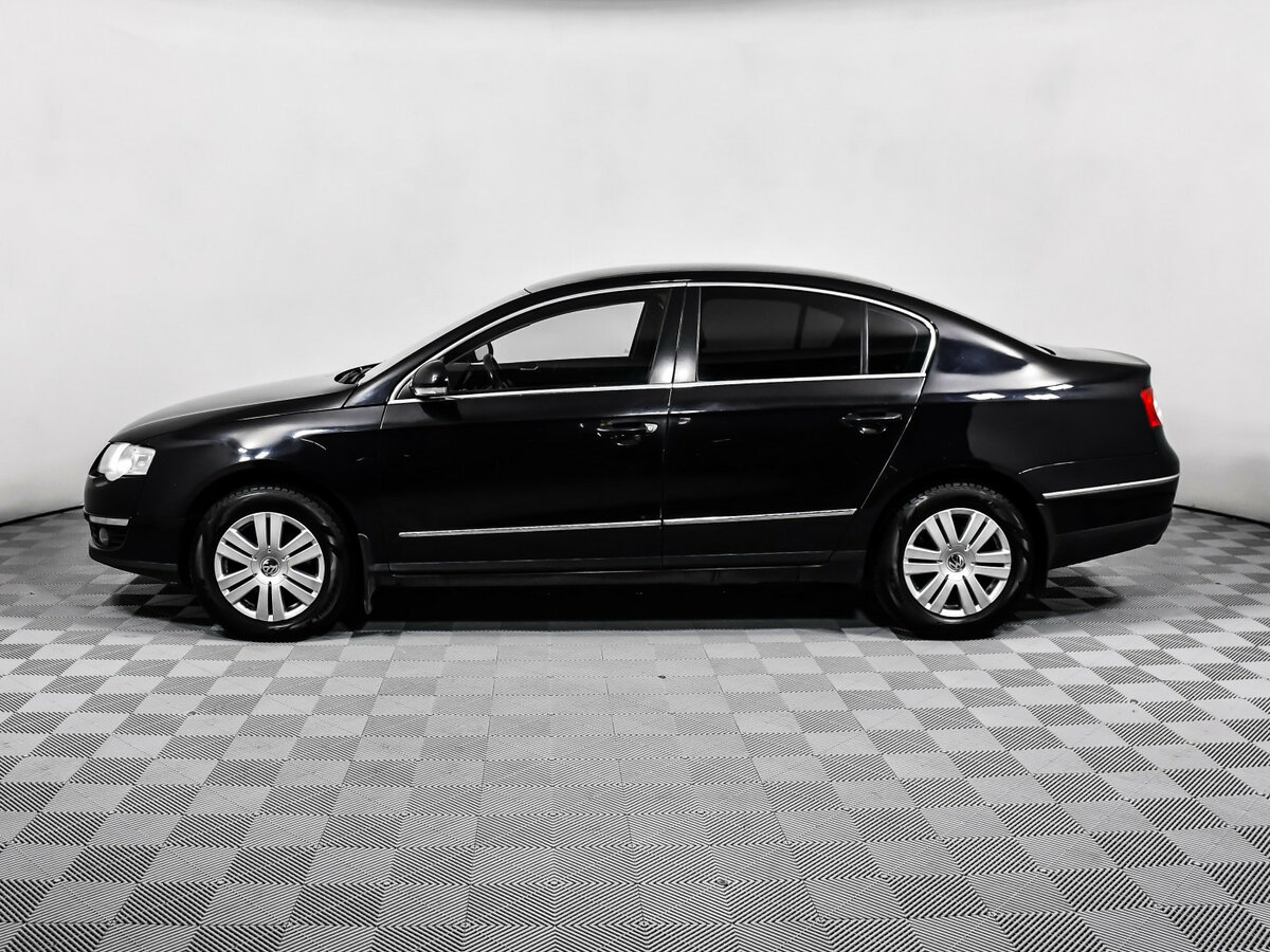 Купить Volkswagen Passat с пробегом. Фото: #7
