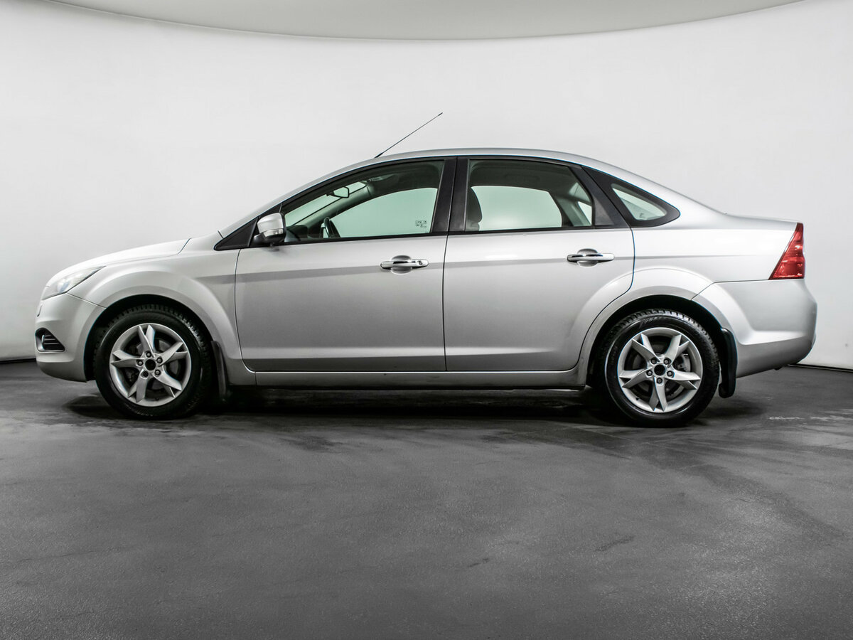 Купить Ford Focus с пробегом. Фото: #9