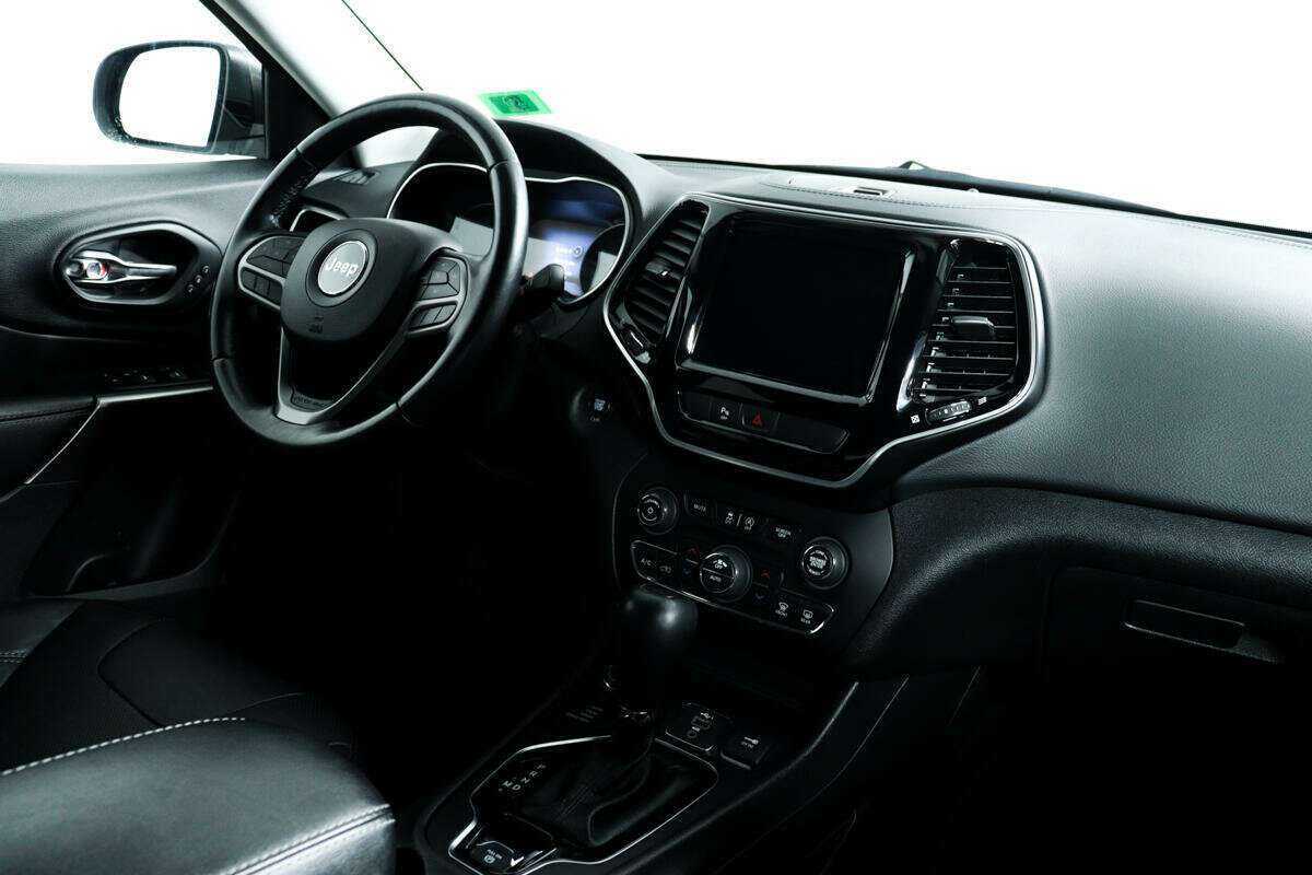 Купить Jeep Cherokee с пробегом. Фото: #8