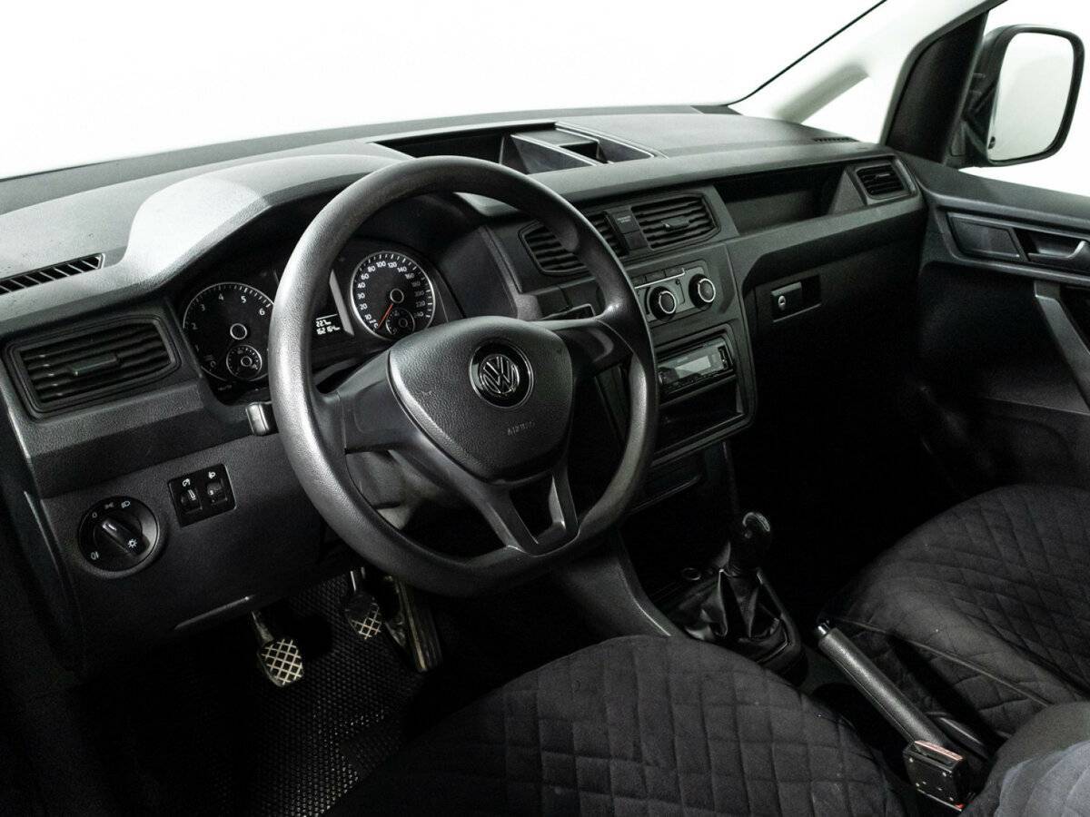 Купить Volkswagen Caddy с пробегом. Фото: #10