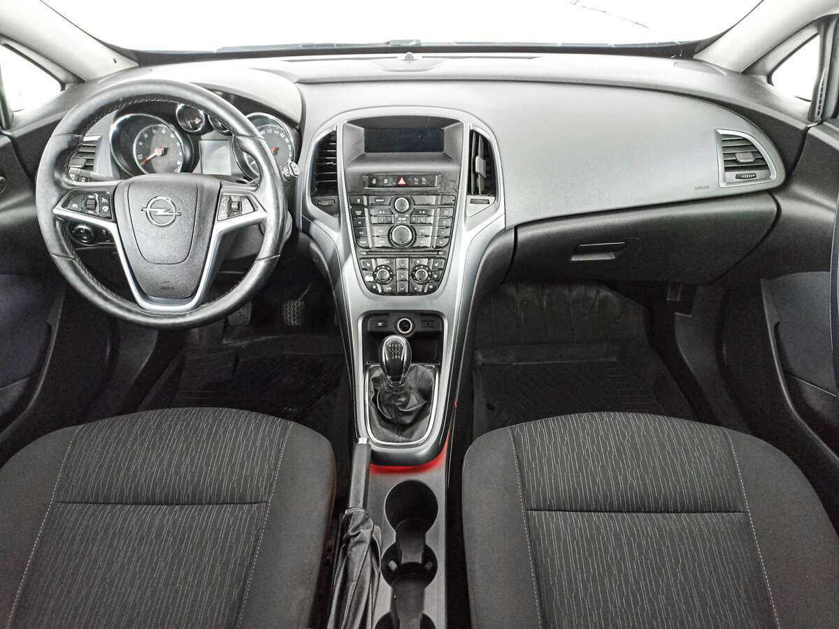 Купить Opel Astra с пробегом. Фото: #11