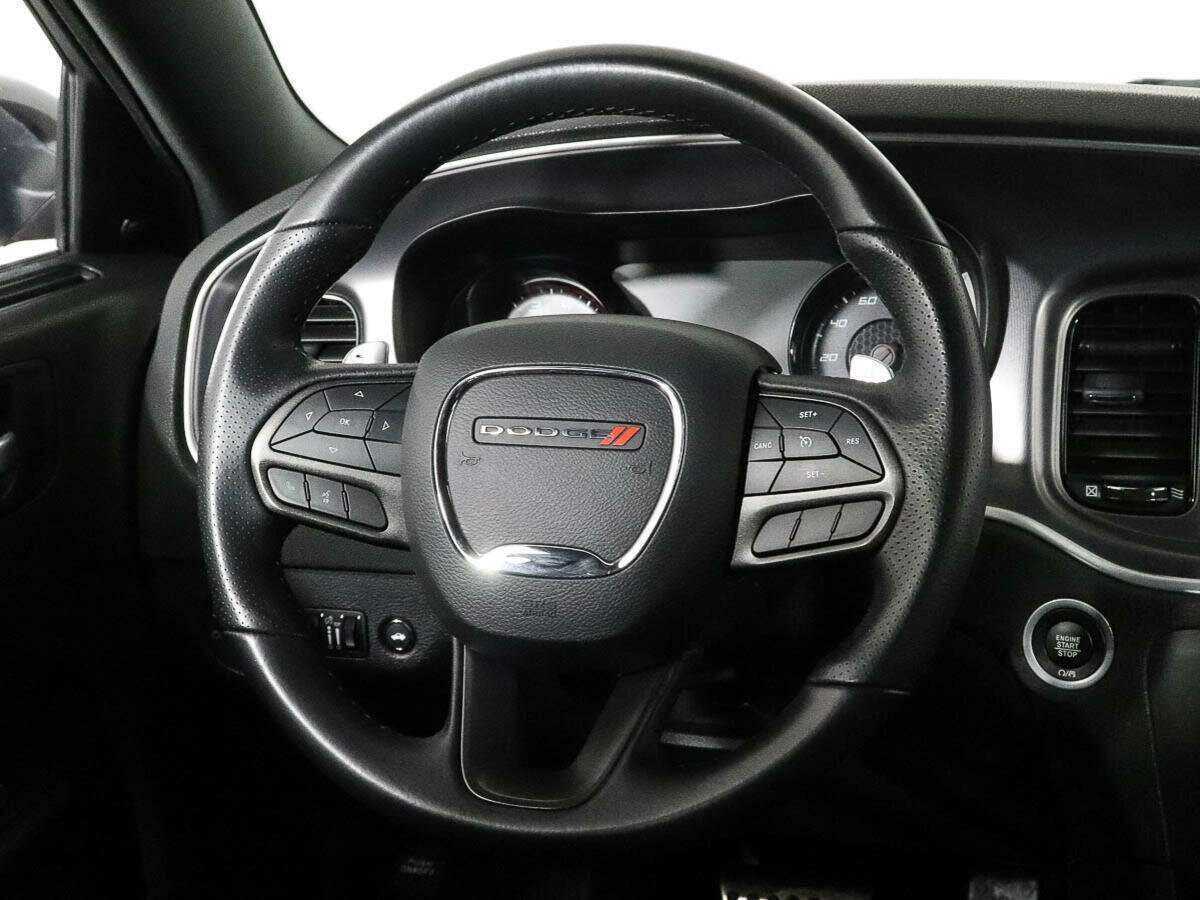 Купить Dodge Charger с пробегом. Фото: #10