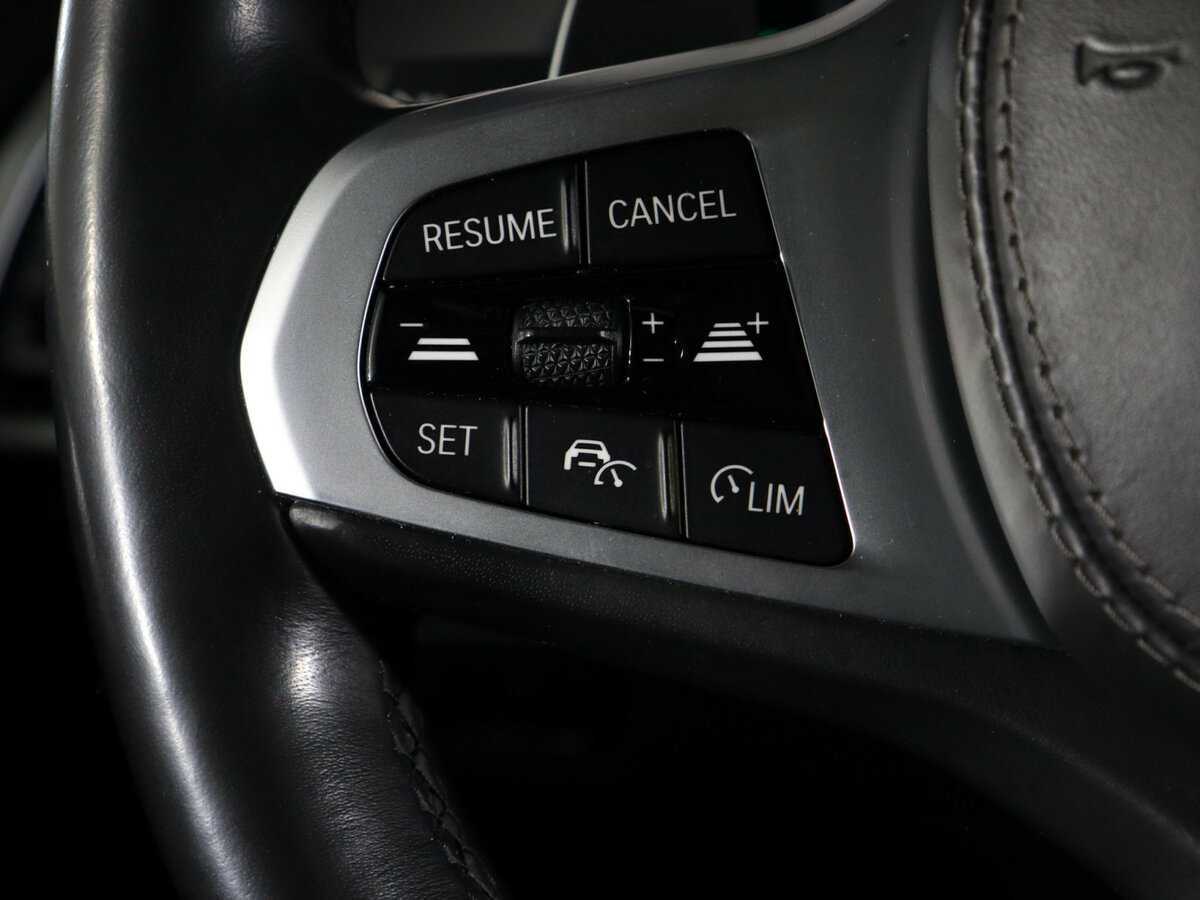 Купить BMW X7 с пробегом. Фото: #27