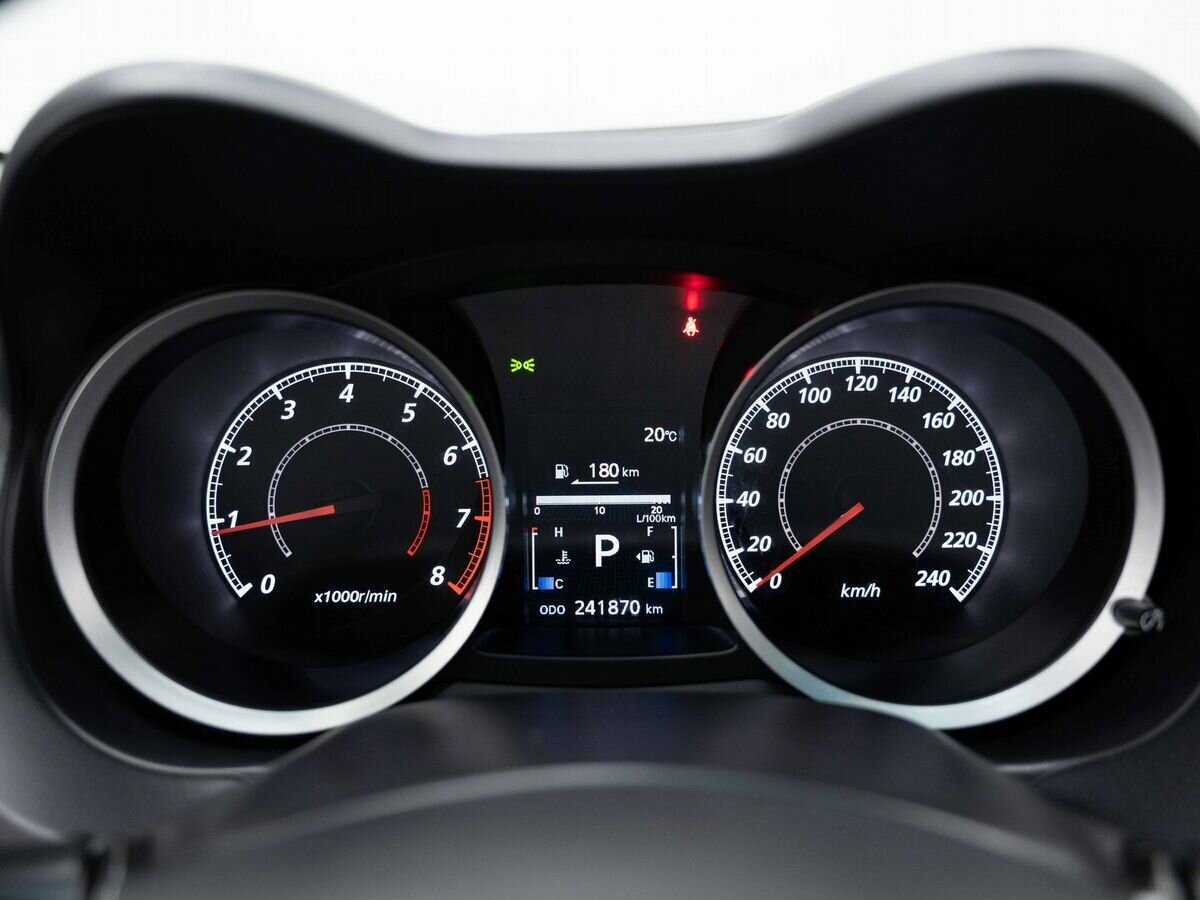 Купить Mitsubishi Lancer с пробегом. Фото: #16