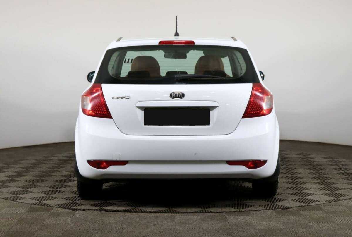 Купить Kia Ceed с пробегом. Фото: #5