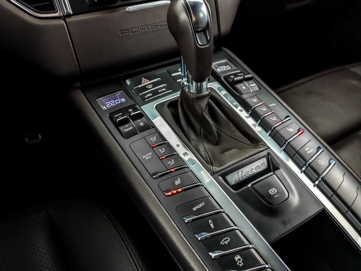 Купить Porsche Macan с пробегом. Фото: #23