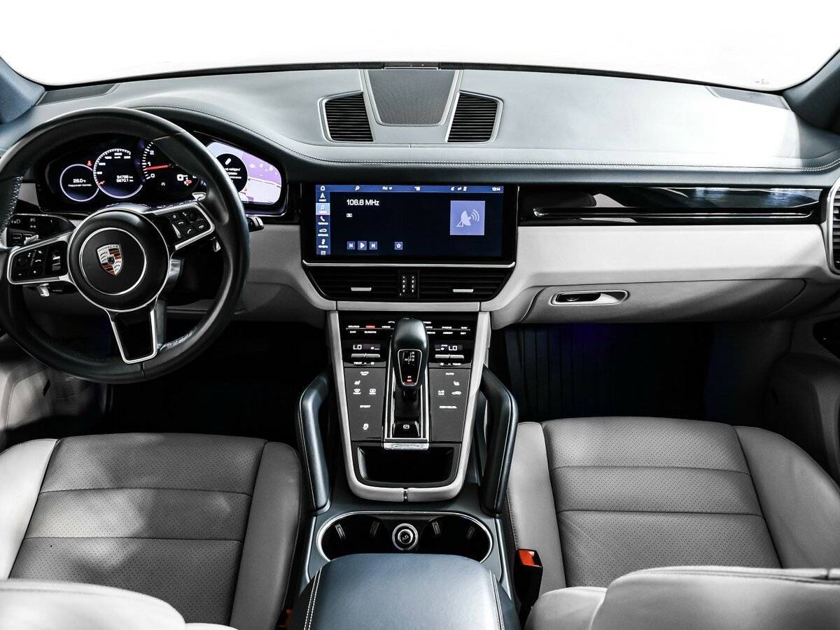 Купить Porsche Cayenne с пробегом. Фото: #10