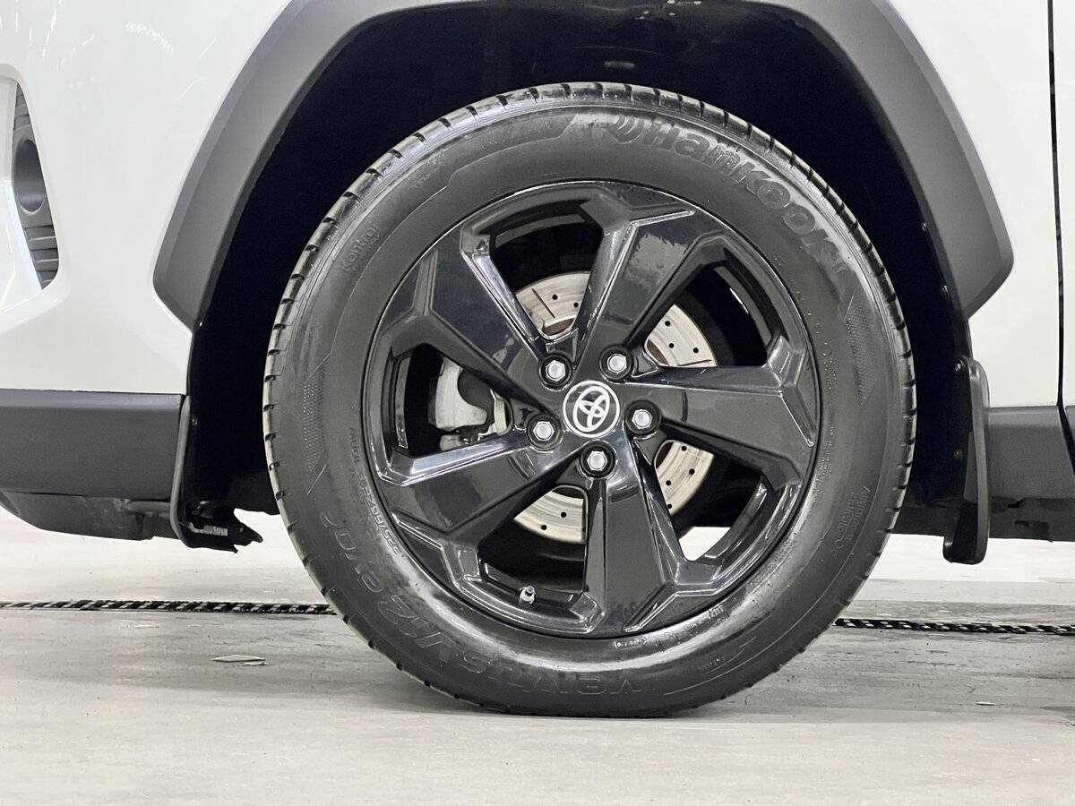 Купить Toyota RAV4 с пробегом. Фото: #17