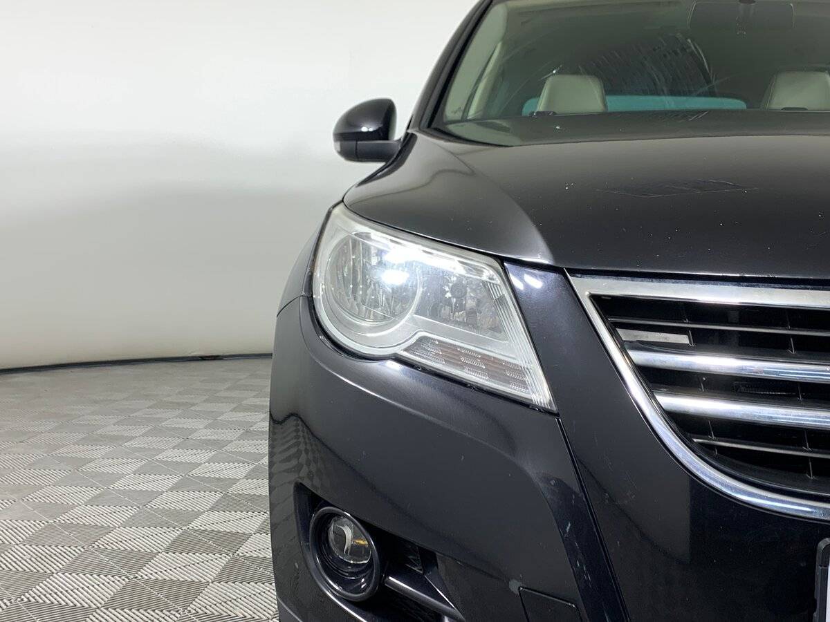 Купить Volkswagen Tiguan с пробегом. Фото: #9