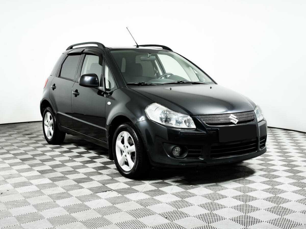 Купить Suzuki SX4 с пробегом. Фото: #2