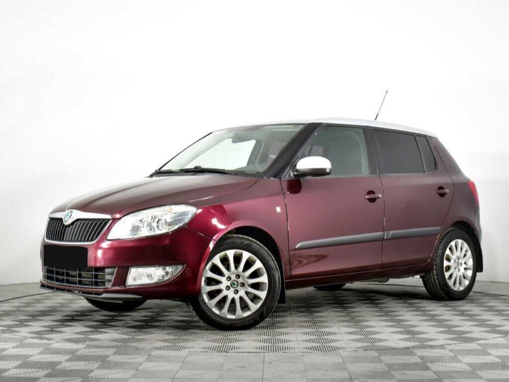 Купить Skoda Fabia с пробегом. Посмотреть фото