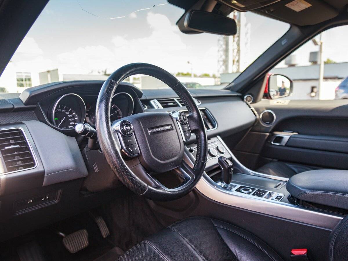 Купить Land Rover Range Rover Sport с пробегом. Фото: #11