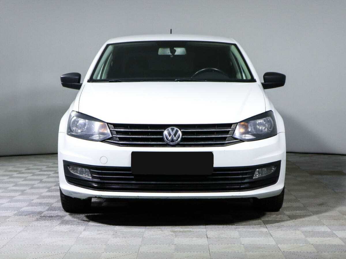 Купить Volkswagen Polo с пробегом. Фото: #1