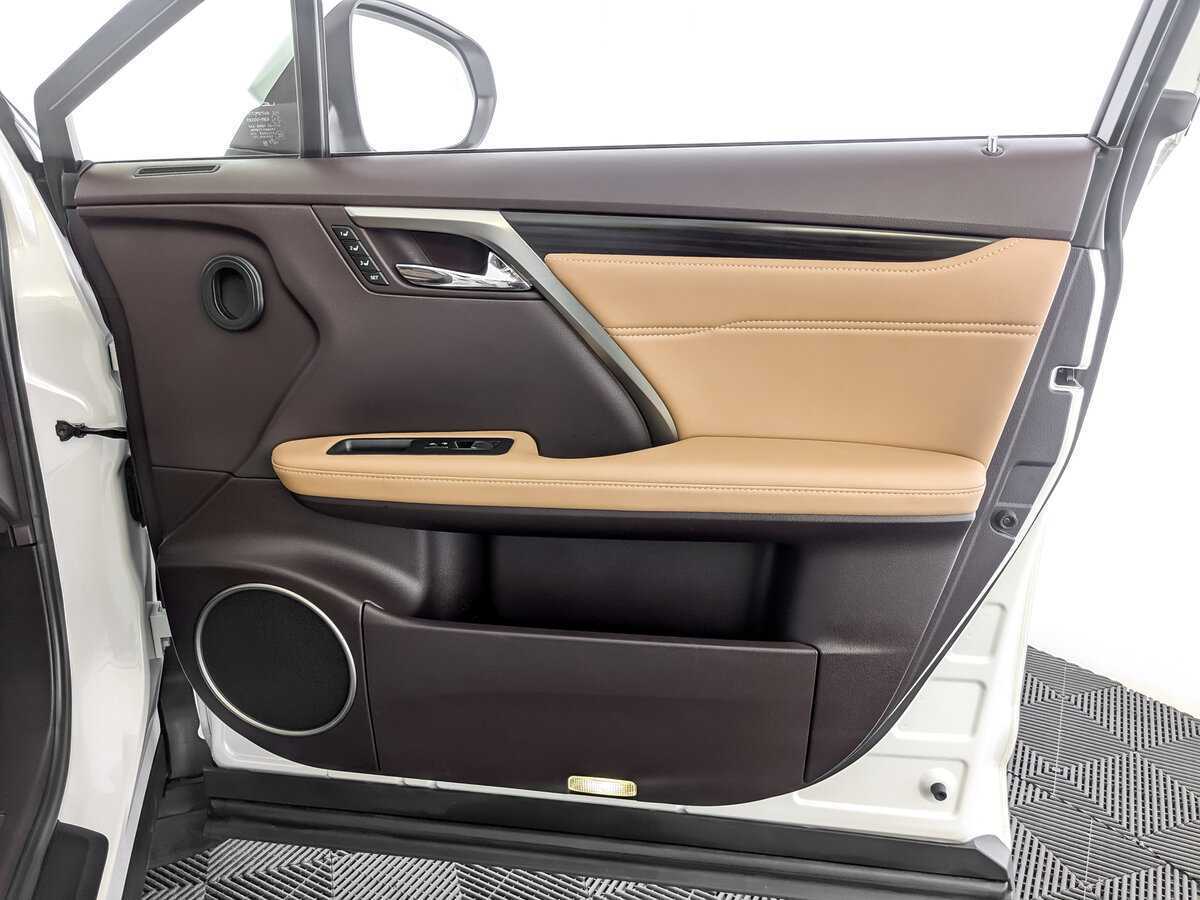 Купить Lexus RX с пробегом. Фото: #21