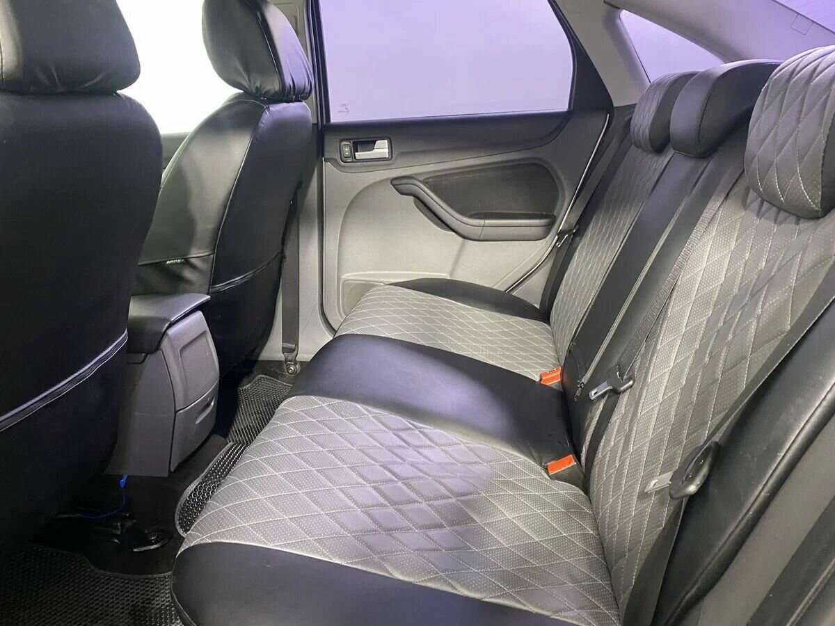 Купить Ford Focus с пробегом. Фото: #7