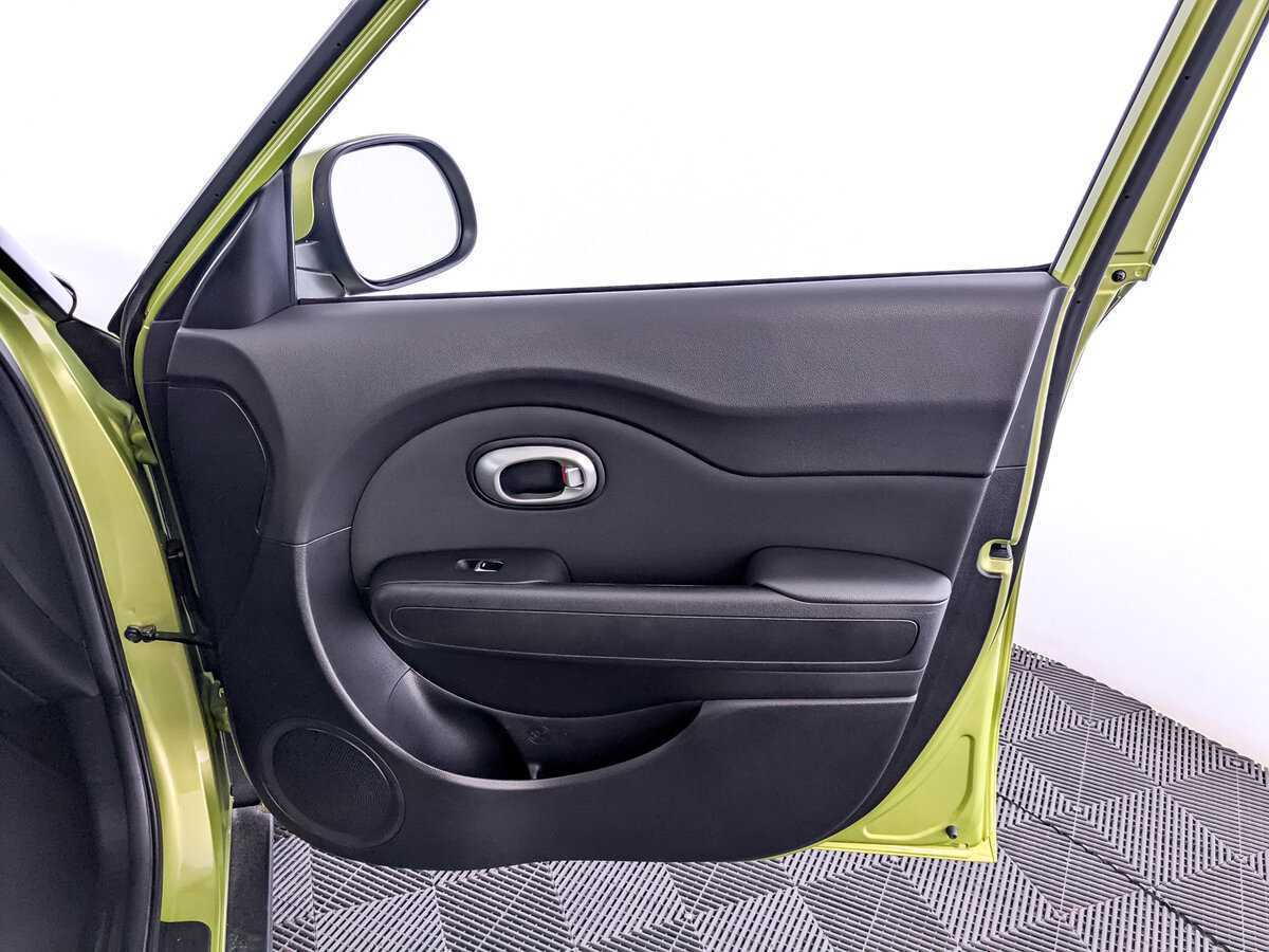 Купить Kia Soul с пробегом. Фото: #19