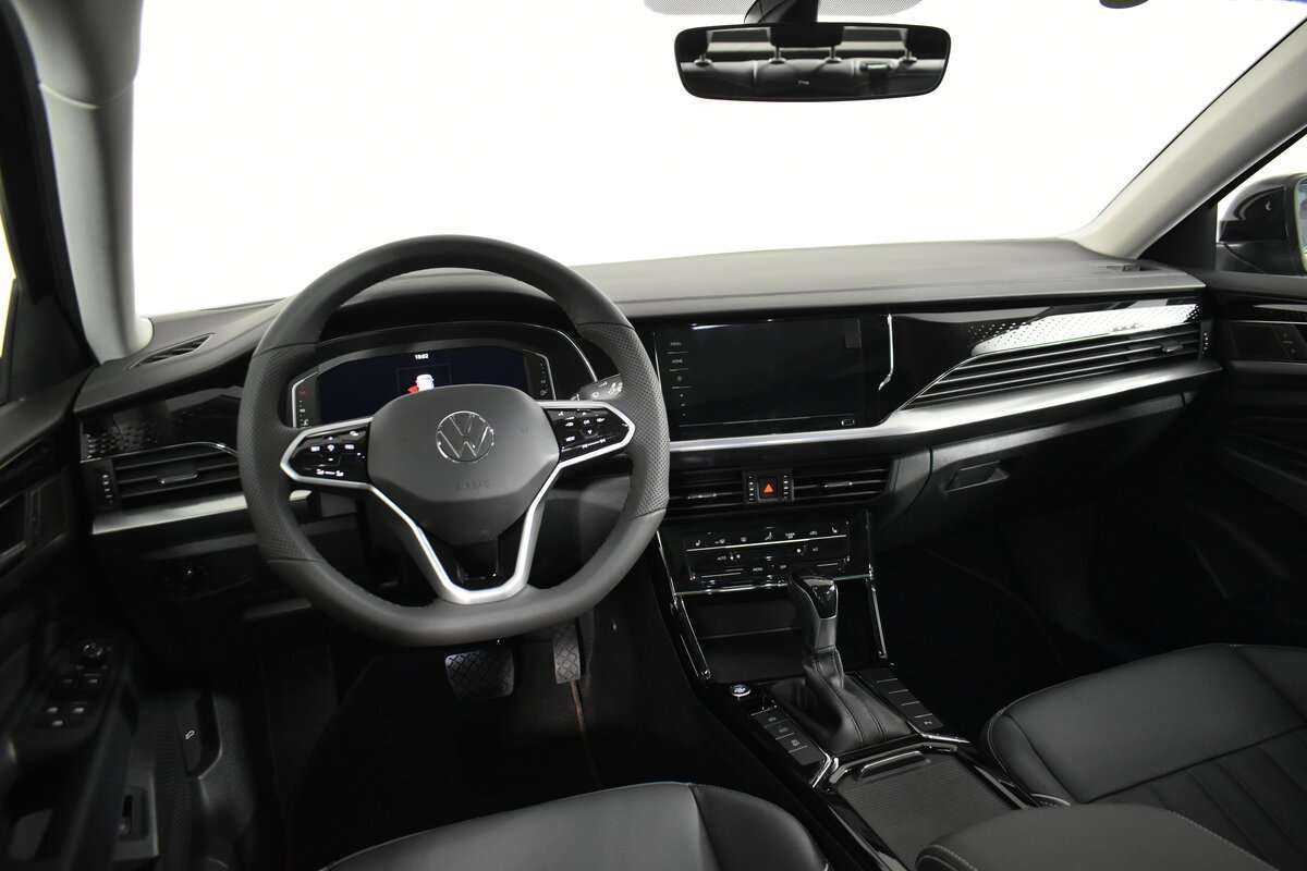 Купить Volkswagen Passat с пробегом. Фото: #16