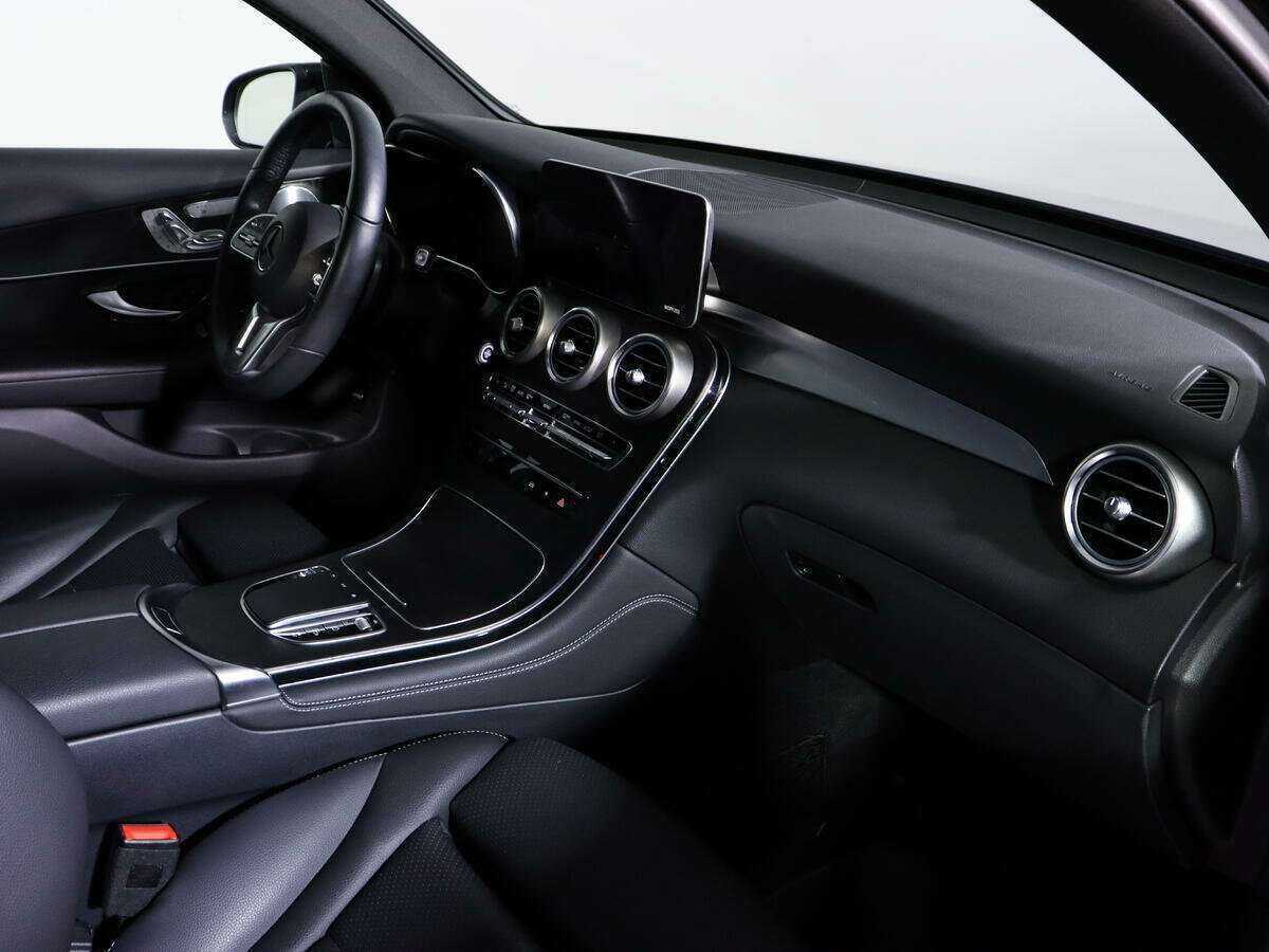 Купить Mercedes-Benz GLC Coupe с пробегом. Фото: #6