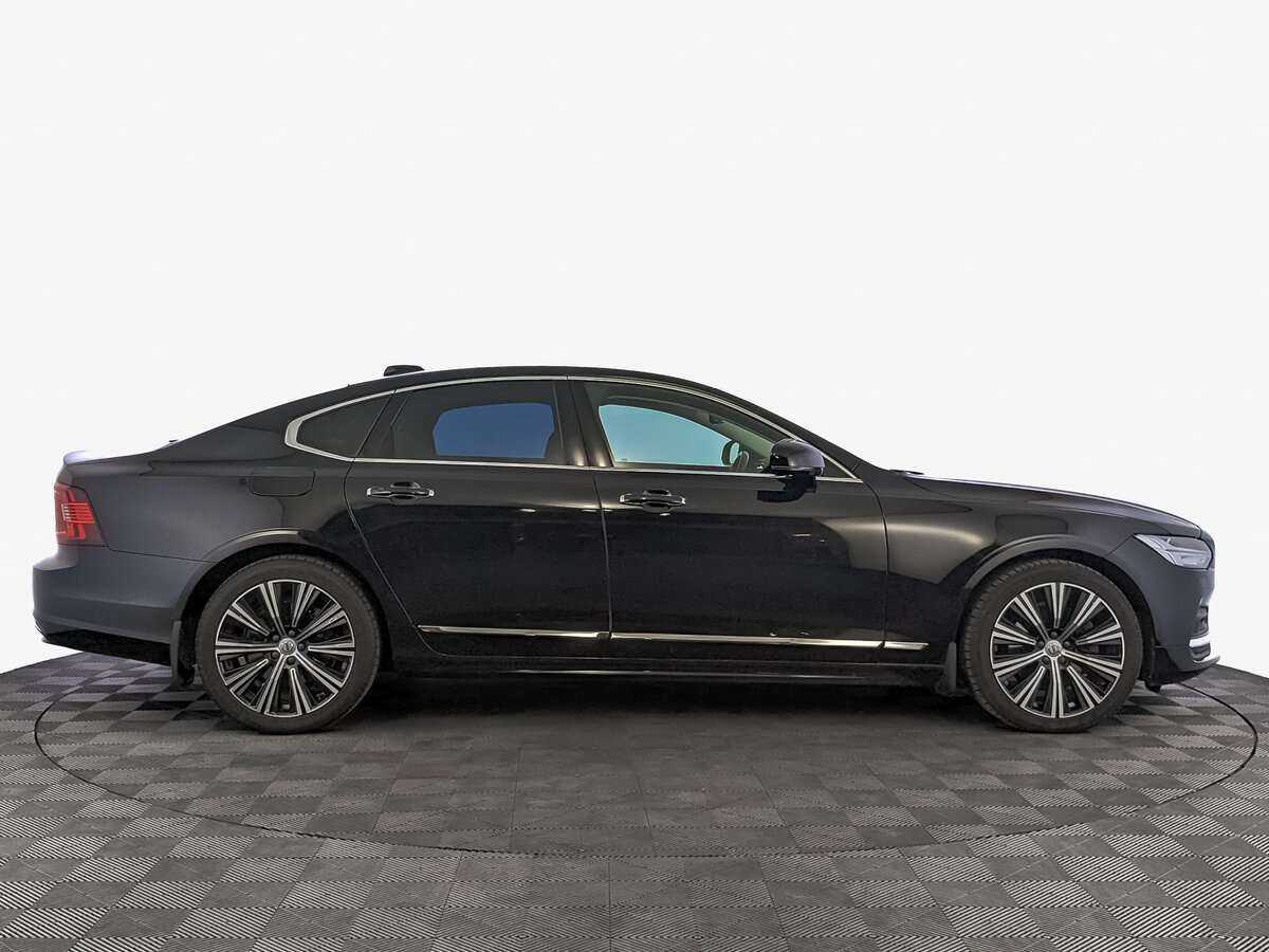 Купить Volvo S90 с пробегом. Фото: #3