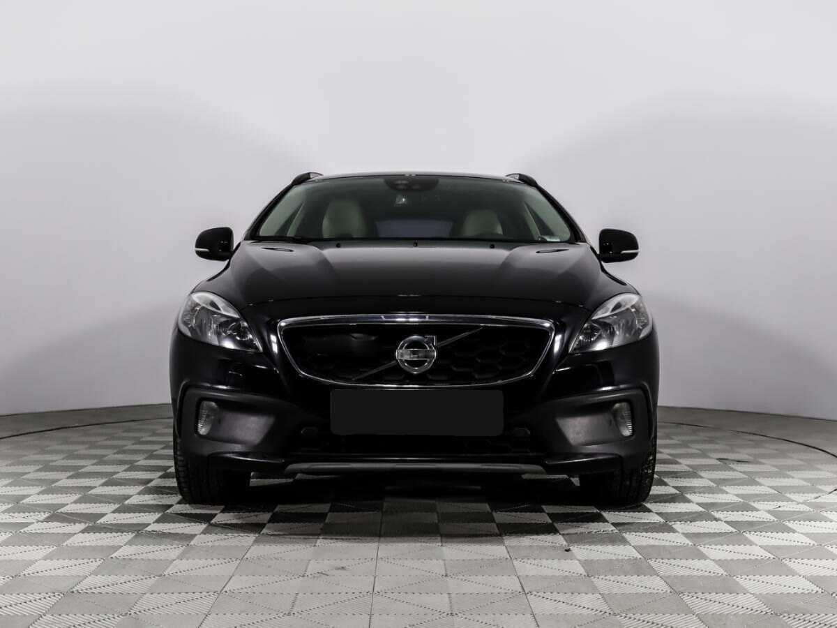 Купить Volvo V40 Cross Country с пробегом. Фото: #1