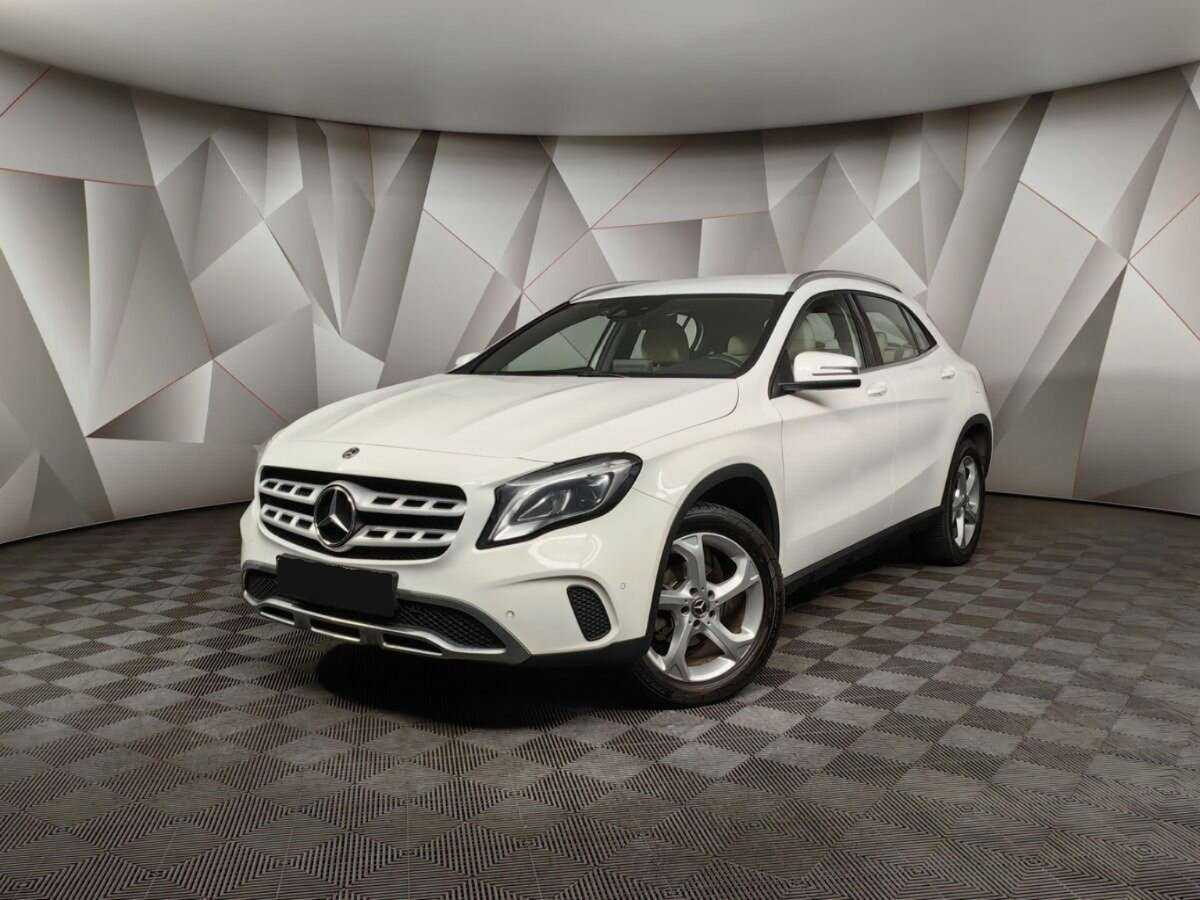 Купить Mercedes-Benz GLA с пробегом. Фото: #0